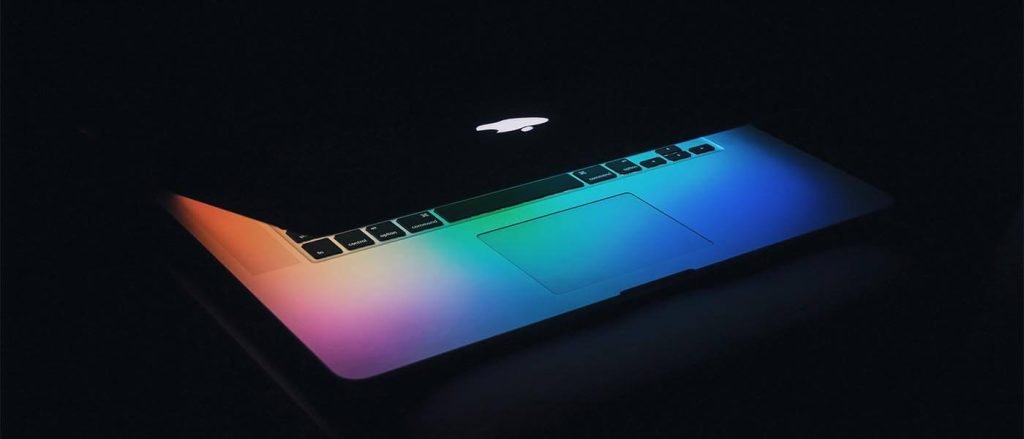 apple laptop cover picture